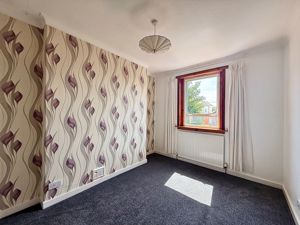 Photo 25- click for photo gallery